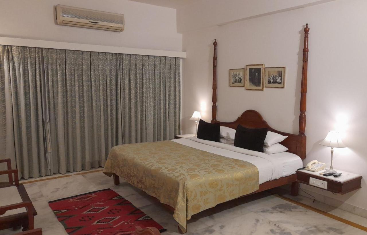 Rampratap Palace By Fateh Collection Udaipur Exterior foto